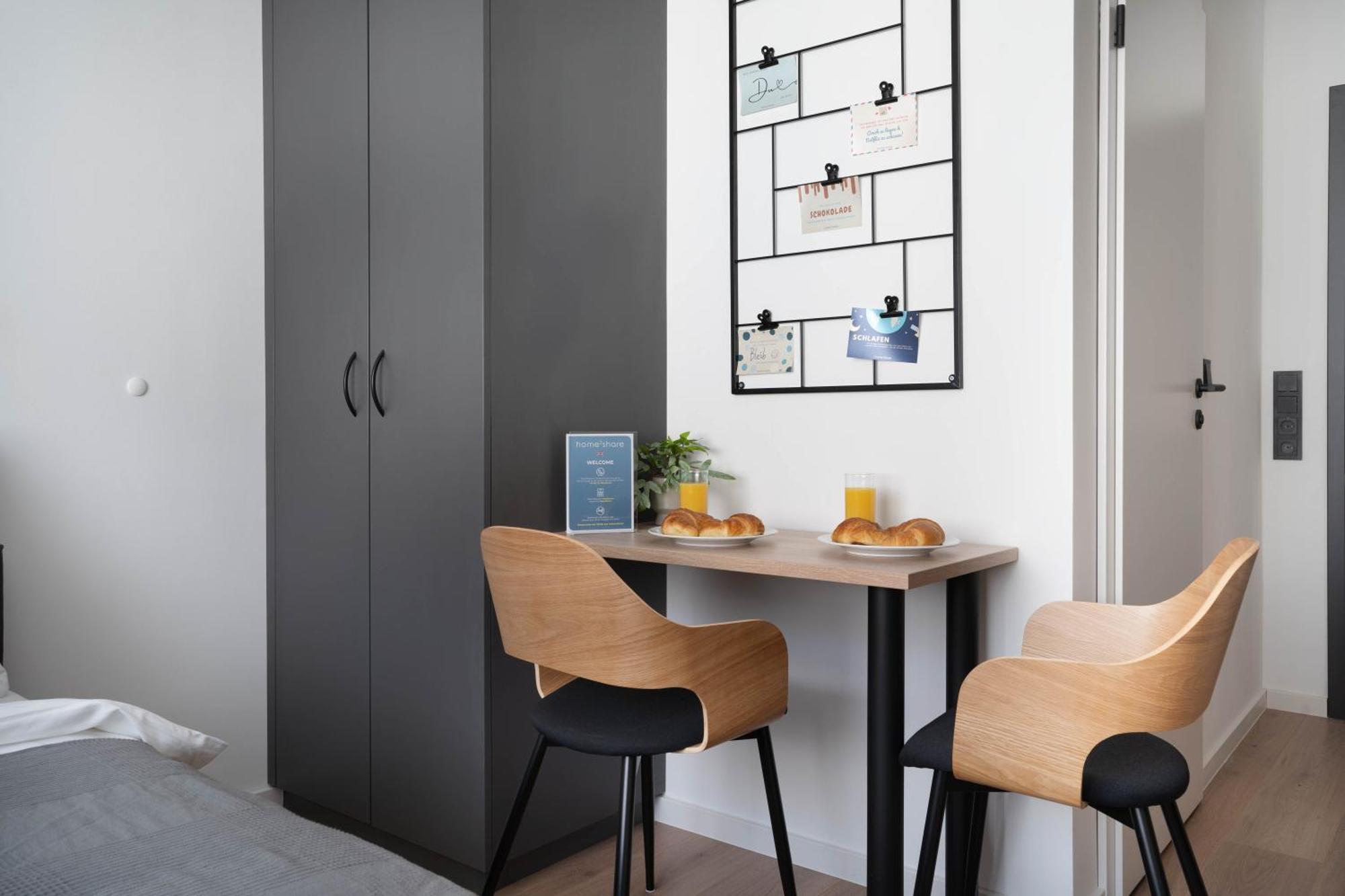 Central Bonn Apartments I Private Parking I Home2Share Exteriör bild